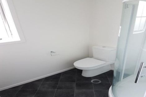 Photo of property in 4 Chiefs Court, Hamilton East, Hamilton, 3216