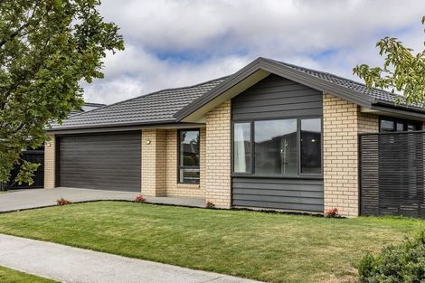 Photo of property in 108 Shillingford Boulevard, Rolleston, 7615