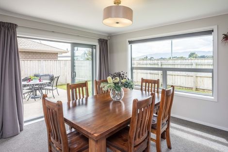Photo of property in 94 Mazengarb Road, Paraparaumu Beach, Paraparaumu, 5032