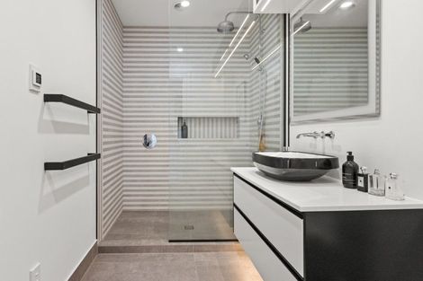 Photo of property in 340 Lawn Road, Clive, Hastings, 4180