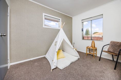 Photo of property in 18 Tyrone Street, Otara, Auckland, 2023