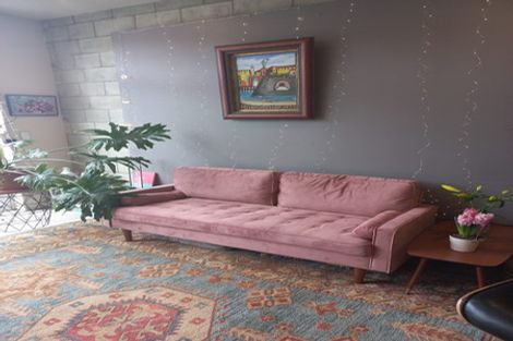 Photo of property in Mondrian Townhouses, 2/24 Hanson Street, Mount Cook, Wellington, 6021