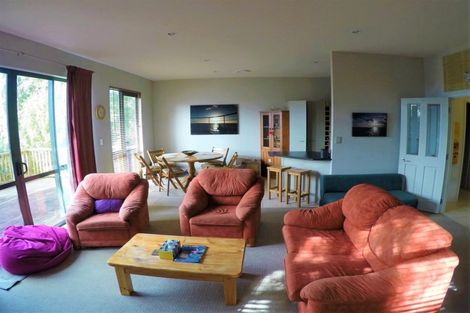 Photo of property in 1/667 East Coast Road, Browns Bay, Auckland, 0630