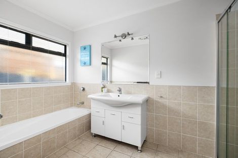 Photo of property in 13 Edwin Grove, Bethlehem, Tauranga, 3110