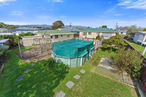 Photo of property in 17 Atmore Avenue, Otaki, 5512