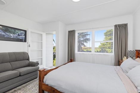 Photo of property in 1335 East Coast Road, Redvale, Albany, 0794