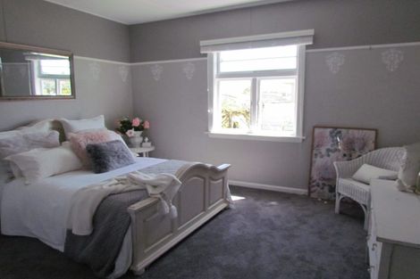 Photo of property in 43 York Street, Levin, 5510