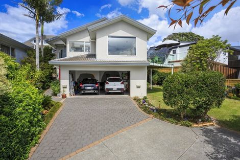Photo of property in 3/8 Braemar Road, Castor Bay, Auckland, 0620