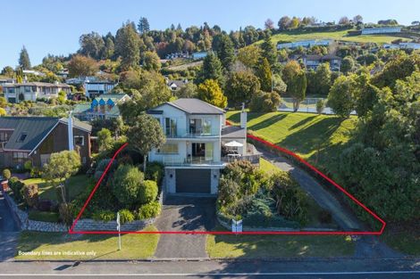 Photo of property in 10 Wakeman Road, Acacia Bay, Taupo, 3330