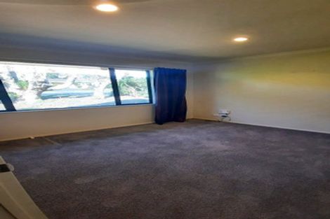 Photo of property in 131a Sturges Road, Henderson, Auckland, 0612