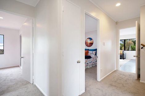 Photo of property in 1/86a West Drive, West Harbour, Auckland, 0618