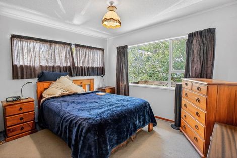 Photo of property in 220 Glamorgan Drive, Northcross, Auckland, 0630