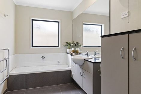 Photo of property in 20 Kauri Road, Pukekohe, 2120