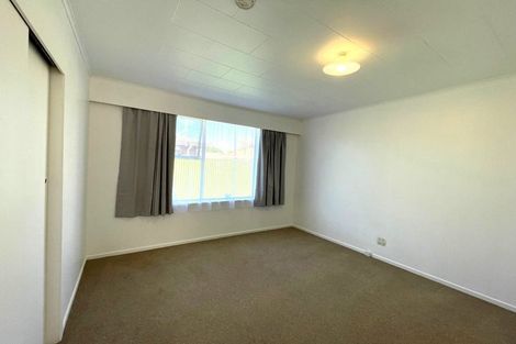 Photo of property in 2/154 Carrington Street, Lower Vogeltown, New Plymouth, 4310