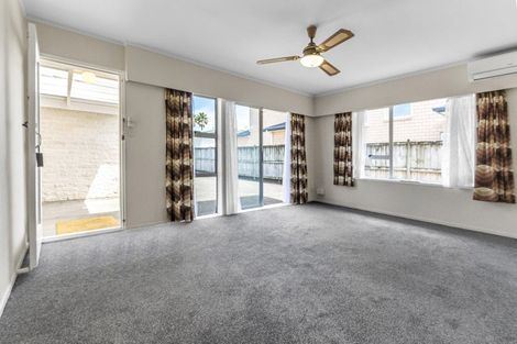 Photo of property in 191c Centreway Road, Orewa, 0931