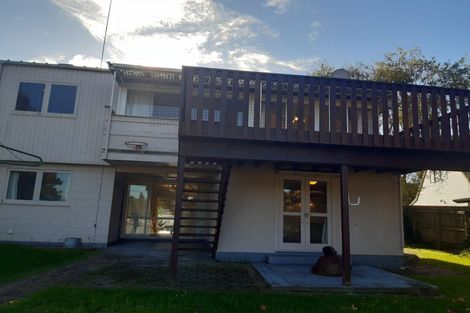 Photo of property in 6 Tirita Street, Kawaha Point, Rotorua, 3010