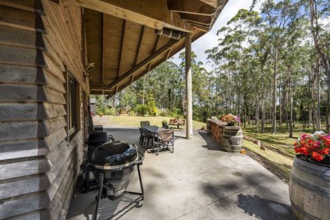 Photo of property in 42 Oyster Point Road, Kaukapakapa, Warkworth, 0984