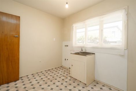 Photo of property in 277 Memorial Avenue, Burnside, Christchurch, 8053