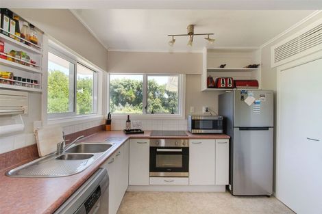 Photo of property in 80 Wharf Road, Clarks Beach, Pukekohe, 2679