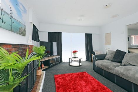 Photo of property in 34 Walton Way, Flaxmere, Hastings, 4120