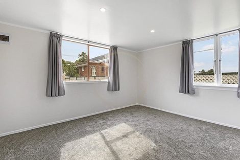 Photo of property in 14 Clayton Road, Manurewa, Auckland, 2102