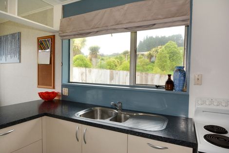 Photo of property in 32 Gorman Street, Macandrew Bay, Dunedin, 9014