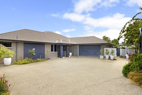 Photo of property in 23 Woodstock Place, Stoke, Nelson, 7011