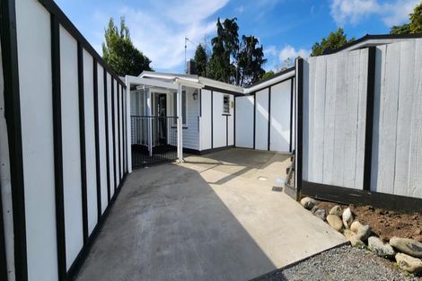 Photo of property in 130a Main Road North, Woodend, 7610