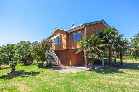 Photo of property in 25 Pa Road, Hahei, Whitianga, 3591