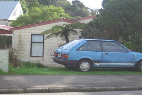 Photo of property in 68 Broderick Road, Johnsonville, Wellington, 6037