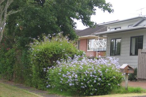 Photo of property in 1/23 Beatrice Avenue, Hillcrest, Auckland, 0627