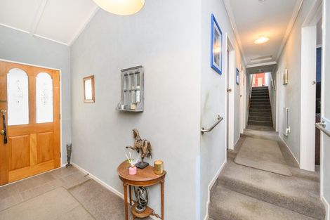 Photo of property in 21 Avon Street, Rongotea, 4476