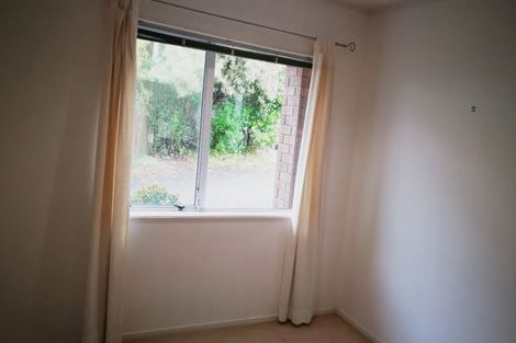 Photo of property in 2/20 Steeple Rise, Pakuranga, Auckland, 2010