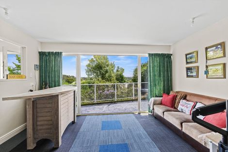 Photo of property in 14 Sedgwick Way, Westmorland, Christchurch, 8025