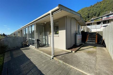 Photo of property in 5/1 Angle Street, Picton, 7220