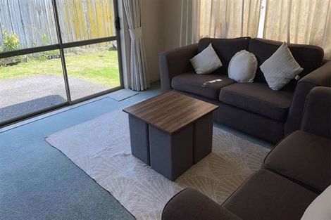 Photo of property in 22 Feeny Crescent, East Tamaki, Auckland, 2013