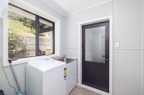 Photo of property in 10 Foster Terrace, Lyttelton, 8082