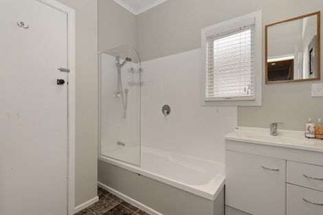 Photo of property in 192 Clarkin Road, Fairfield, Hamilton, 3214