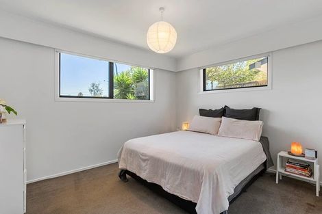 Photo of property in 10 Inver Street, Glen Eden, Auckland, 0602