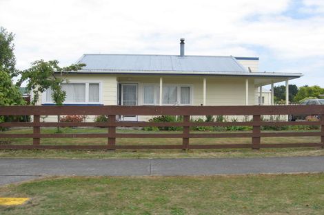 Photo of property in 112 Warwick Street, Feilding, 4702