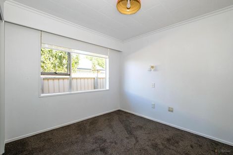 Photo of property in 10a-b Churchill Place, Waimate, 7924