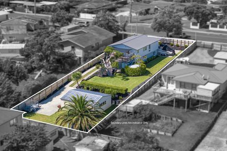 Photo of property in 84 Stanmore Bay Road, Stanmore Bay, Whangaparaoa, 0932