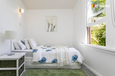 Photo of property in 38 Easther Crescent, Kew, Dunedin, 9012