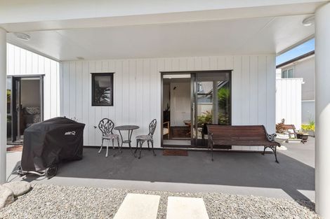Photo of property in 20b Fulford Street, New Plymouth, 4310