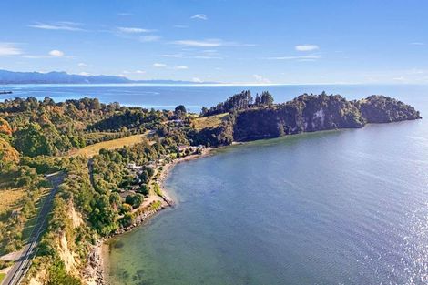 Photo of property in 204 Rangihaeata Road, Rangihaeata, Takaka, 7182