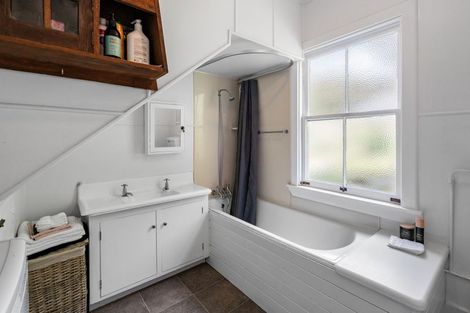 Photo of property in 8 Shadbolts Road, Pigeon Bay, Akaroa, 7583