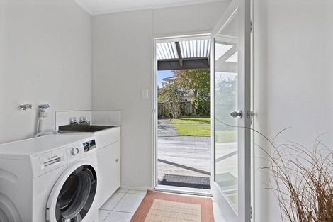 Photo of property in 3 Solander Place, Whitby, Porirua, 5024