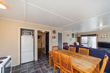 Photo of property in 13 Hooper Street, Tamarau, Gisborne, 4010