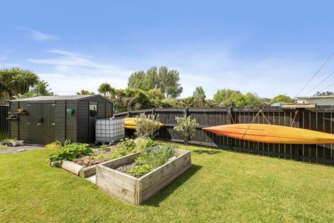 Photo of property in 16 Jack Boyd Drive, Mangawhai Heads, Mangawhai, 0573