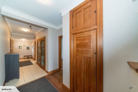 Photo of property in 33 Thomson Street, West End, Palmerston North, 4412